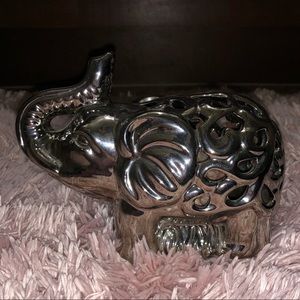 super cute glass mirror elephant